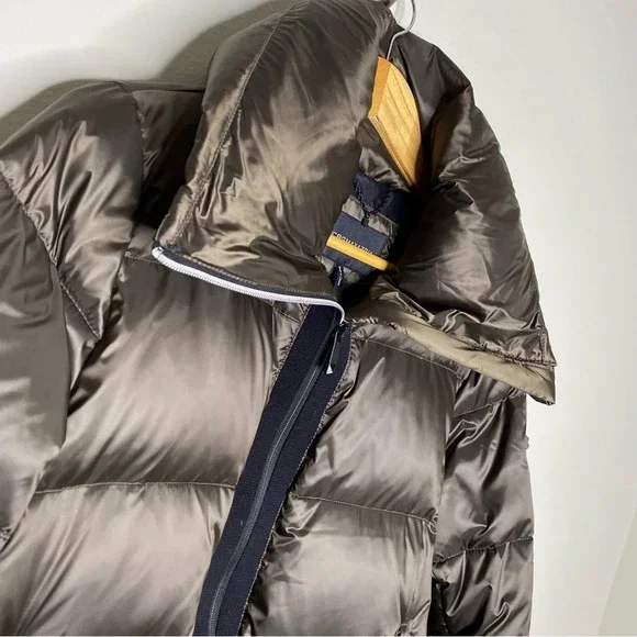 BCBGMaxAzria Metallic Green Quilted Down Puffer Jacket Coat Women Small Gorpcore